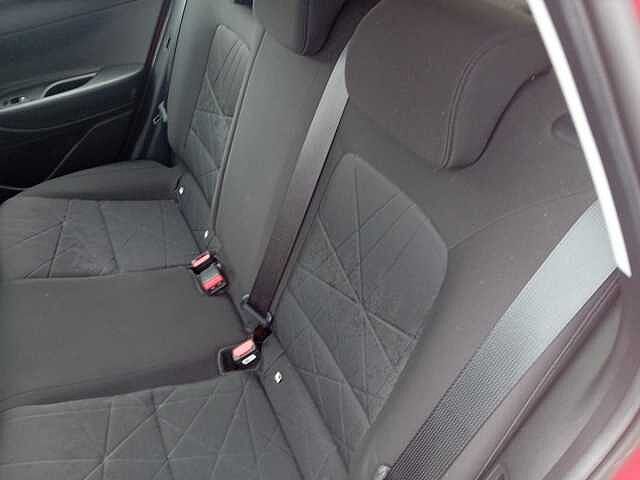 Hyundai BAYON 1.0 TGDi 48V MHEV SE Connect 5dr DCT Red