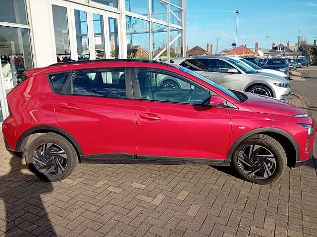 Hyundai BAYON 1.0 TGDi 48V MHEV SE Connect 5dr DCT Red