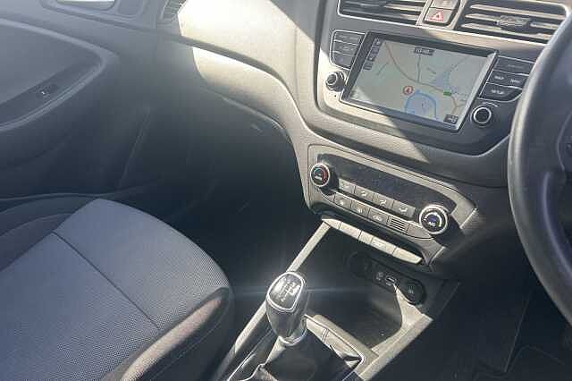 Hyundai i20 1.0 T-GDi Premium Nav 5dr