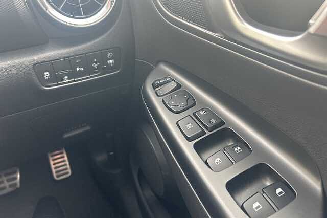 Hyundai KONA 150kW Premium 64kWh 5dr Auto Red