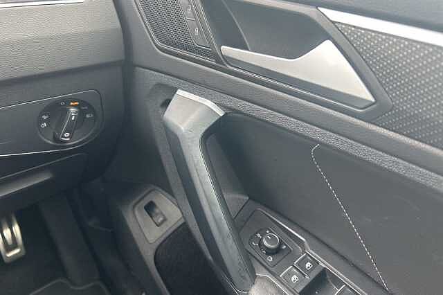 Volkswagen Tiguan 1.5 TSI 150 R-Line 5dr DSG