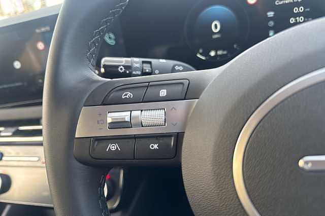 Hyundai TUCSON 1.6T 150 Advance 5dr White