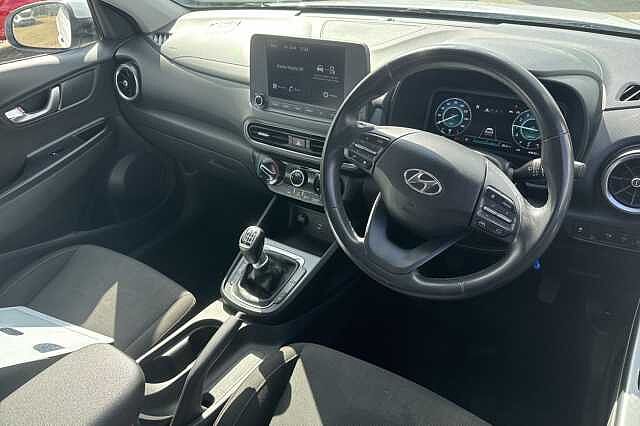 Hyundai KONA 1.0 TGDi 48V MHEV SE Connect 5dr White