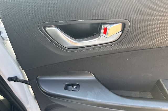 Hyundai KONA 1.0 TGDi 48V MHEV SE Connect 5dr White