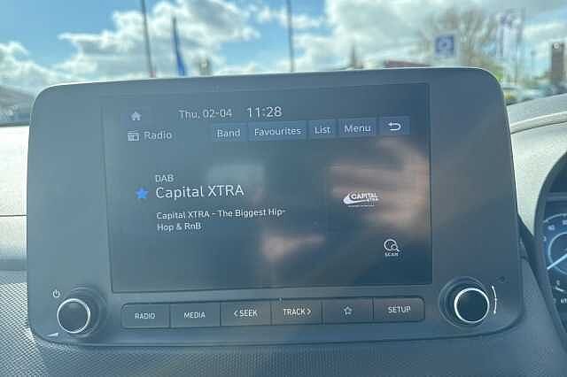 Hyundai KONA 1.0 TGDi 48V MHEV SE Connect 5dr White