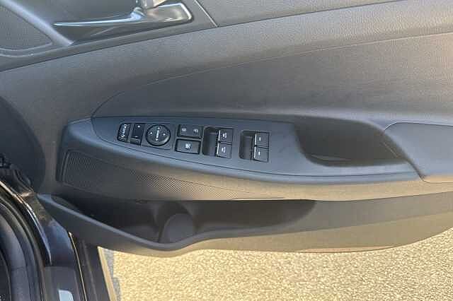 Hyundai TUCSON 1.6 CRDi 48V MHD 136 N Line 5dr 2WD