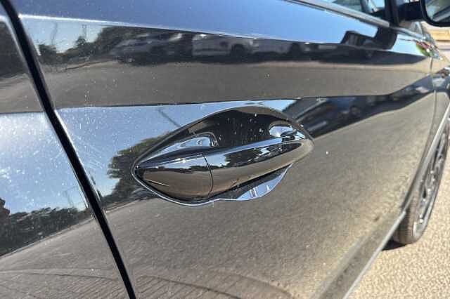 Hyundai BAYON 1.0 TGDi [90] Black Line 5dr DCT