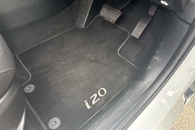 Hyundai i20 1.0T GDi Premium 5dr DCT