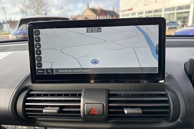 Hyundai INSTER 85kW 02 49kWh 5dr Auto Black