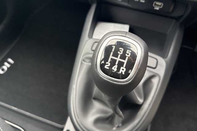 Hyundai I10 1.0 [63] Advance 5dr [Nav] White