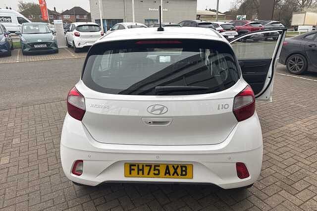 Hyundai I10 1.0 [63] Advance 5dr [Nav] White
