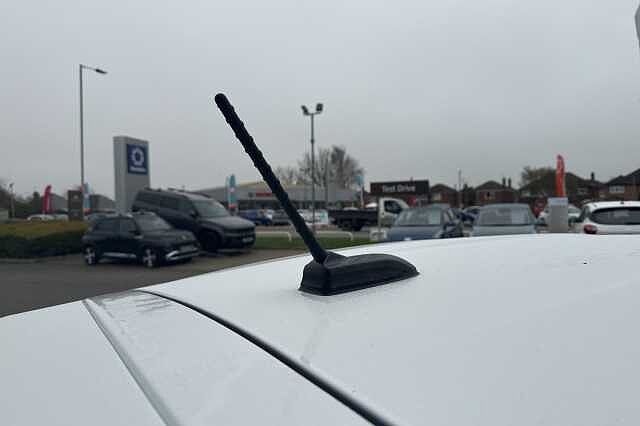 Hyundai I10 1.0 [63] Advance 5dr [Nav] White