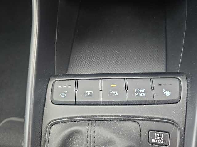 Hyundai i20 1.0T GDi Premium 5dr DCT