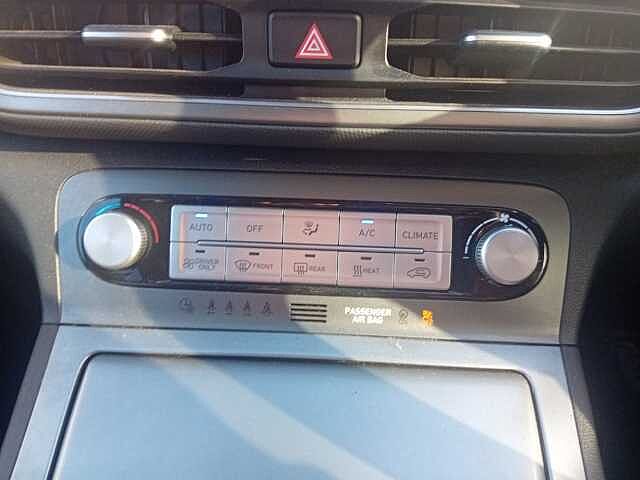 Hyundai KONA 100kW Premium 39kWh 5dr Auto