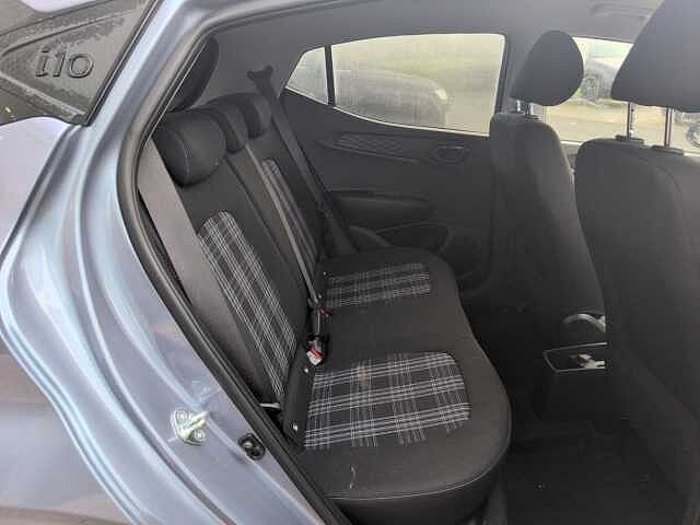 Hyundai i10 1.2 [79] Premium 5dr Auto [Nav]