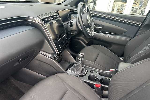 Hyundai TUCSON 1.6 TGDi 48V MHD Premium 5dr 2WD
