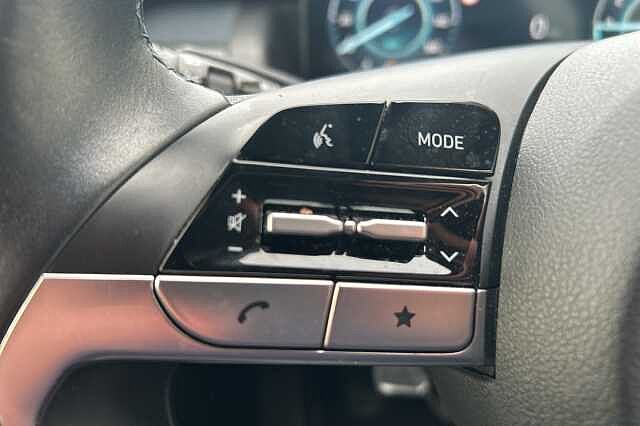 Hyundai TUCSON 1.6 TGDi 48V MHD Premium 5dr 2WD
