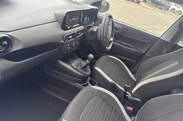 Hyundai I10 1.0 [63] Advance 5dr [Nav] White