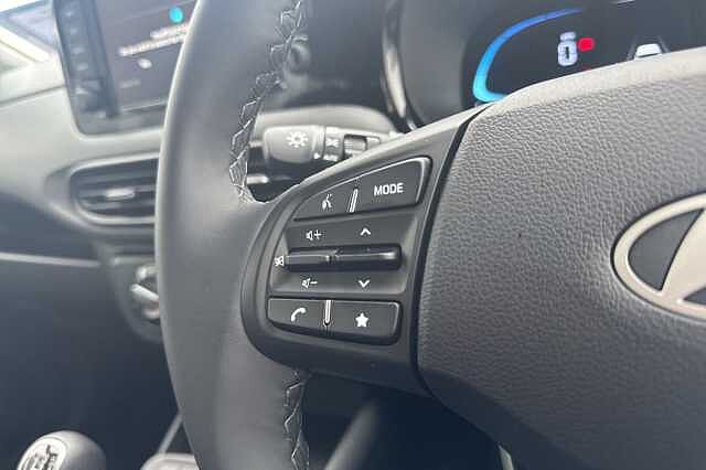 Hyundai I10 1.0 [63] Advance 5dr [Nav] White