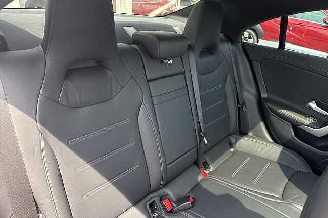 Mercedes-Benz Cla 250 AMG Line Premium Plus 4dr Tip Auto