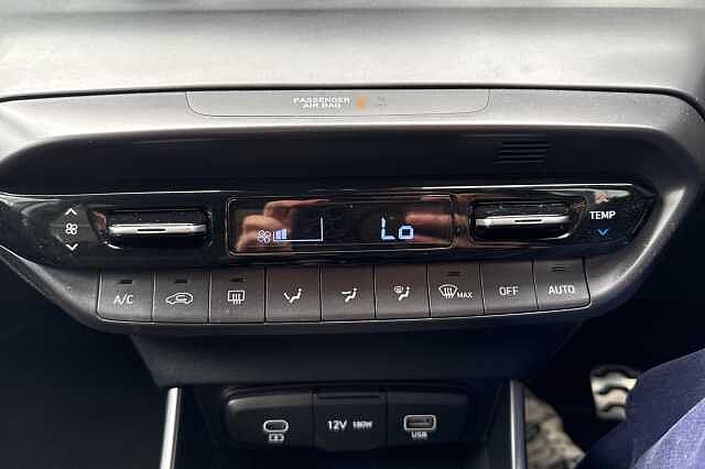 Hyundai BAYON 1.0 TGDi Premium 5dr