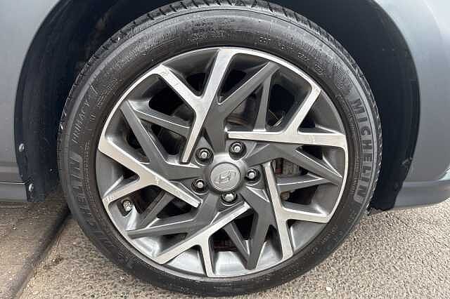 Hyundai KONA 1.6 GDi Hybrid Premium 5dr DCT