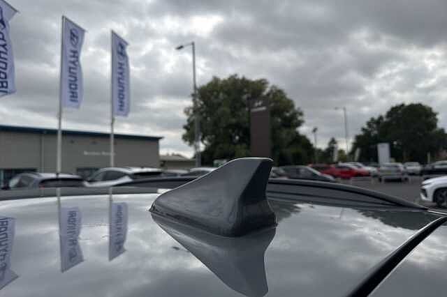 Hyundai KONA 1.6 GDi Hybrid Premium 5dr DCT