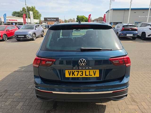 Volkswagen Tiguan 1.5 TSI 150 Life 5dr
