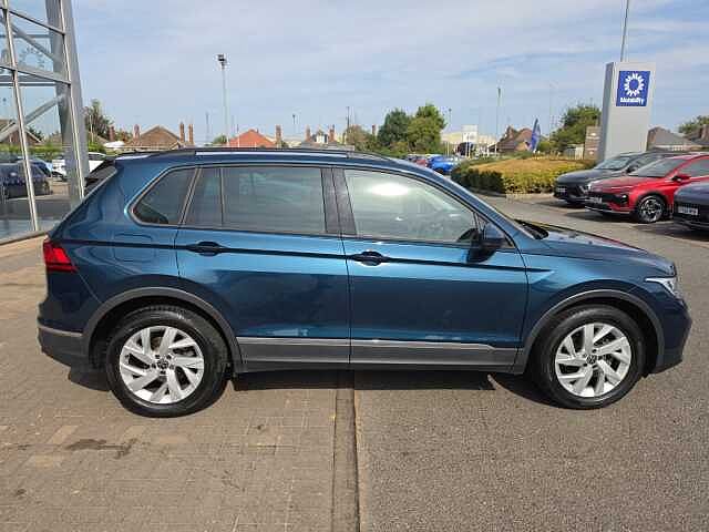 Volkswagen Tiguan 1.5 TSI 150 Life 5dr