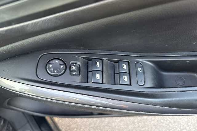 Vauxhall Grandland X 1.2 Turbo Elite Nav 5dr