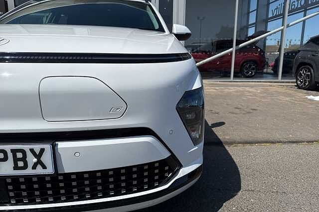 Hyundai KONA 115kW Advance 48kWh 5dr Auto