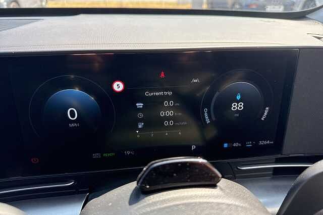 Hyundai KONA 115kW Advance 48kWh 5dr Auto