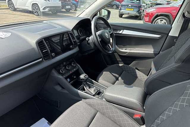 SKODA Karoq 1.0 TSI SE 5dr DSG