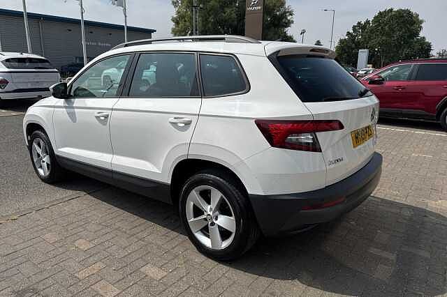 SKODA Karoq 1.0 TSI SE 5dr DSG