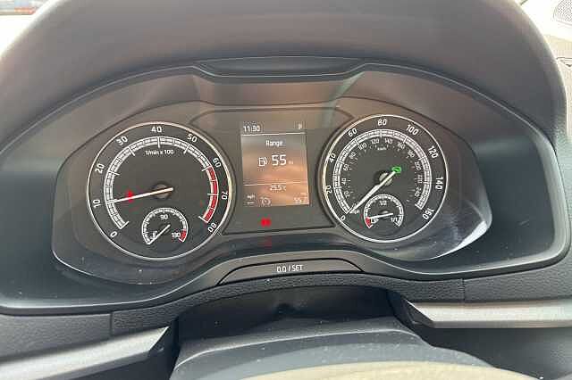 SKODA Karoq 1.0 TSI SE 5dr DSG