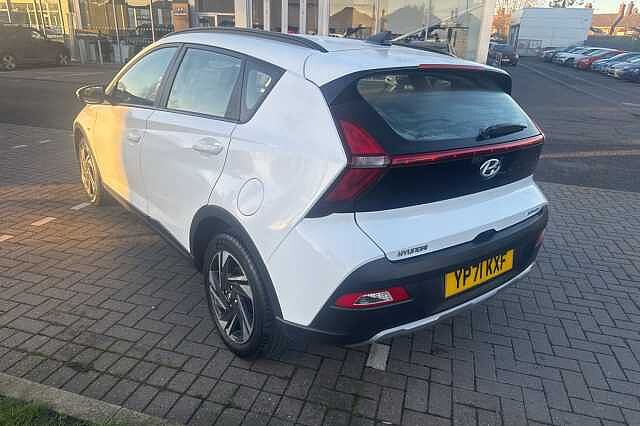 Hyundai BAYON 1.0 TGDi 48V MHEV SE Connect 5dr White