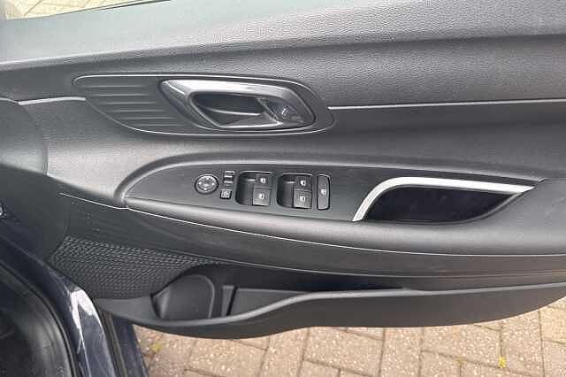 Hyundai i20 1.0T GDi Premium 5dr