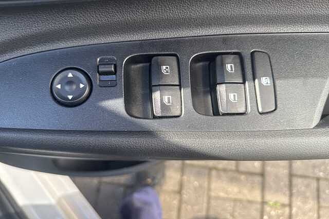 Hyundai I20 1.0T GDi 90 Black Line 5dr Grey