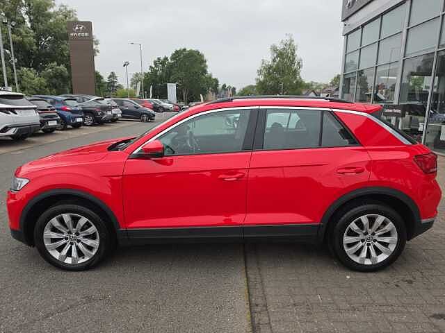 Volkswagen T-roc 1.0 TSI SE 5dr