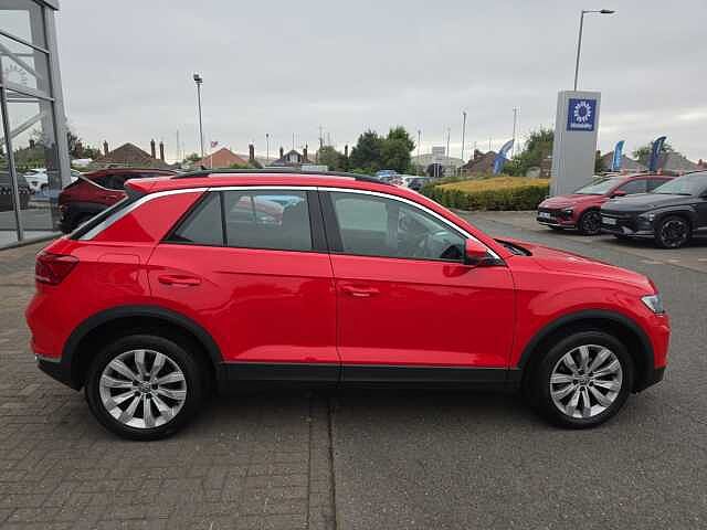 Volkswagen T-roc 1.0 TSI SE 5dr