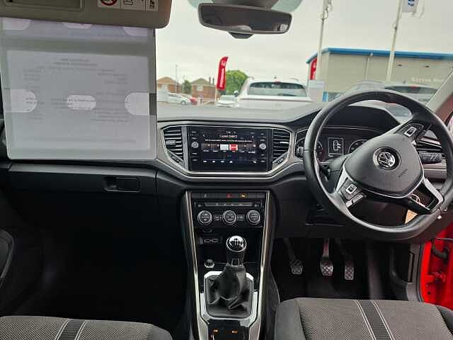 Volkswagen T-roc 1.0 TSI SE 5dr