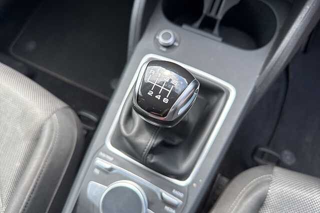 Audi Q2 30 TFSI Sport 5dr