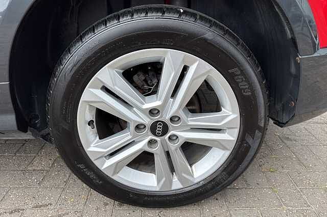 Audi Q2 30 TFSI Sport 5dr