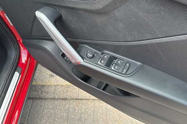Audi Q2 30 TFSI Sport 5dr