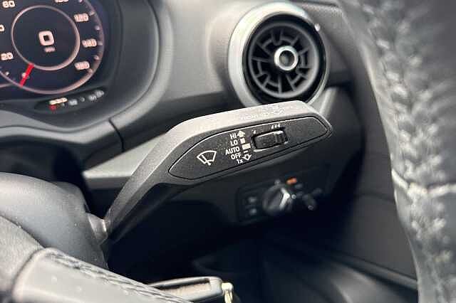 Audi Q2 30 TFSI Sport 5dr