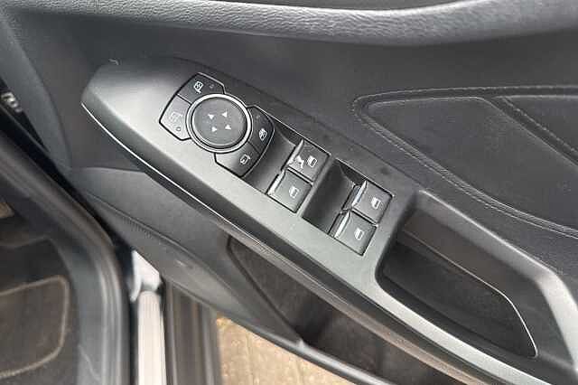 Ford Focus 1.5 EcoBoost 150 Titanium X 5dr