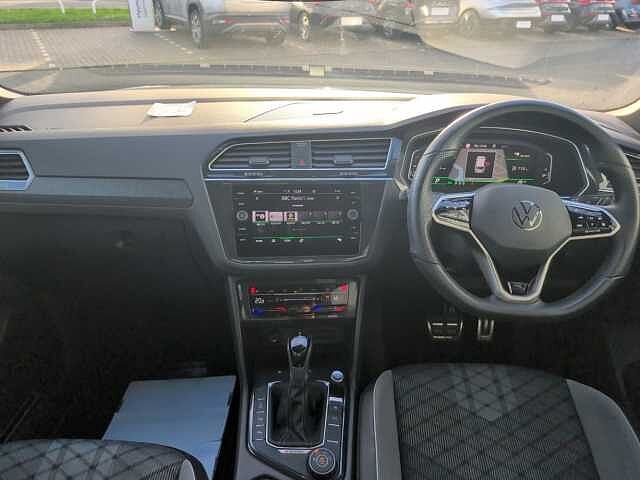 Volkswagen Tiguan 2.0 TSI 4Motion R-Line 5dr DSG
