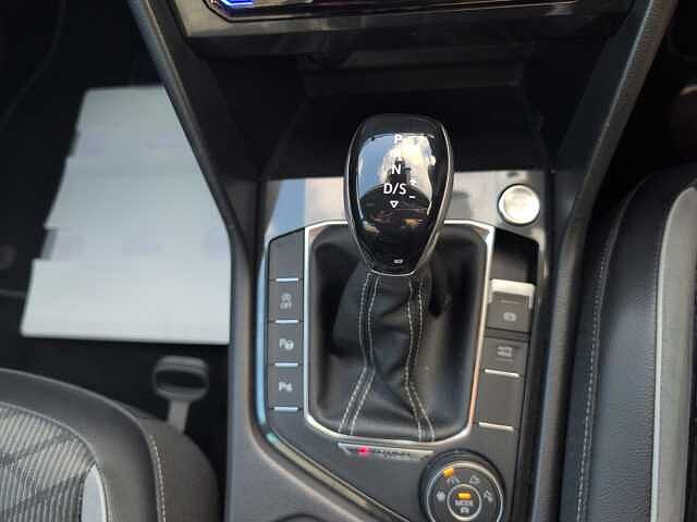 Volkswagen Tiguan 2.0 TSI 4Motion R-Line 5dr DSG