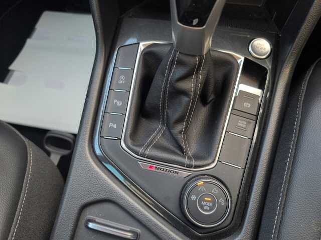 Volkswagen Tiguan 2.0 TSI 4Motion R-Line 5dr DSG
