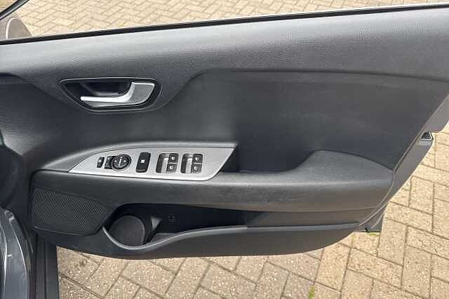 Kia Stonic 1.0T GDi 48V GT-Line S 5dr DCT